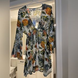 NWT. Blue Island Swimsuit Cover-up XL